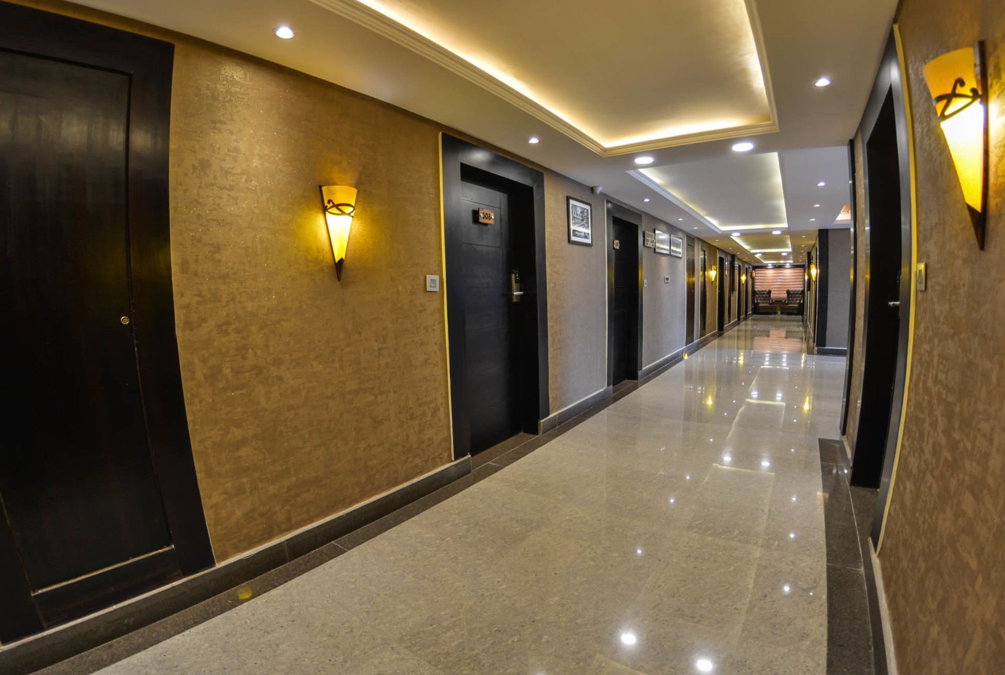 Heritage Luxury Srīnagar Exterior foto