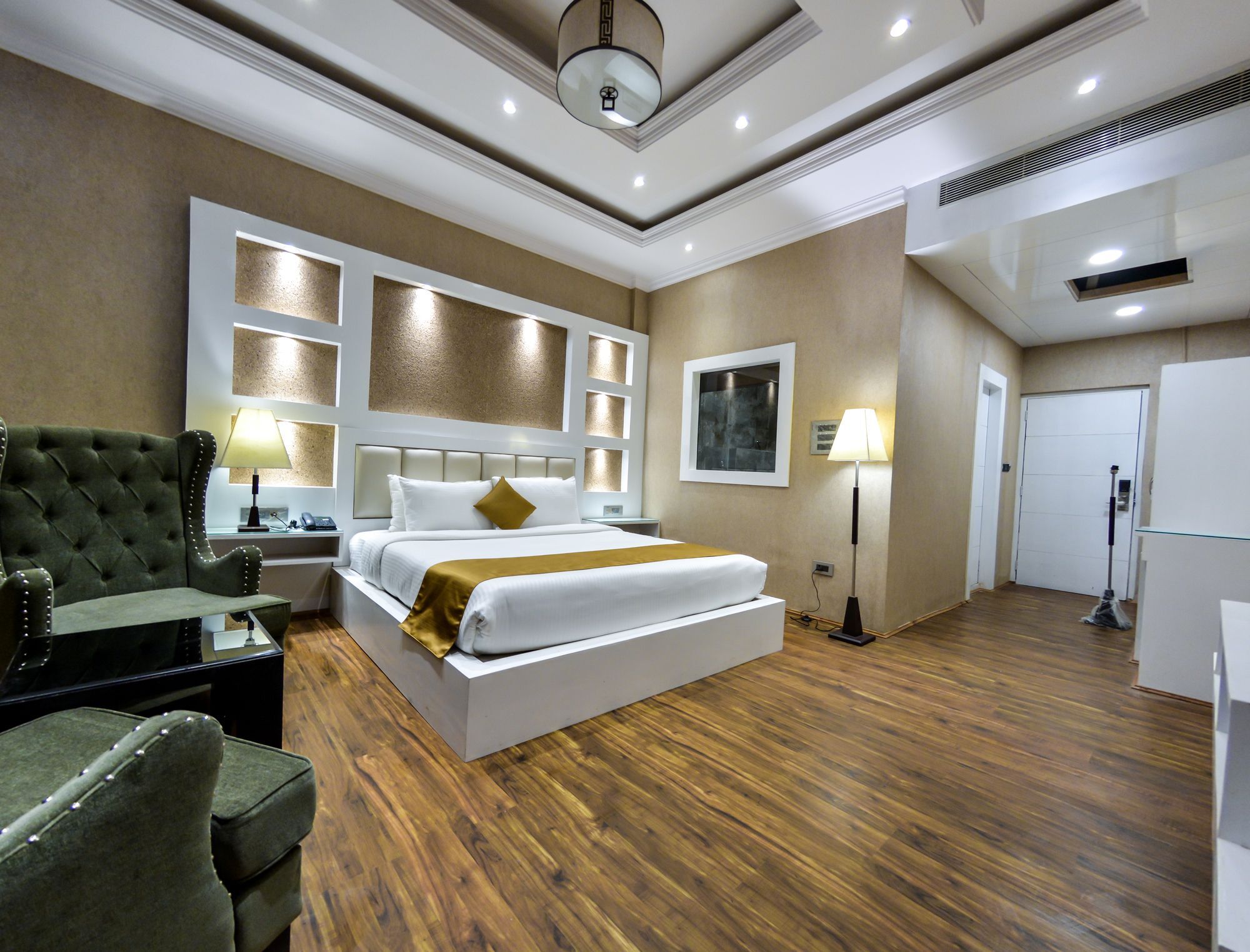 Heritage Luxury Srīnagar Exterior foto